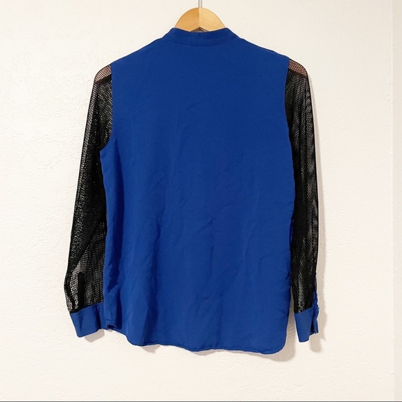 Rock & Republic Top Mesh Sleeves Size Medium - Picture 2 of 7